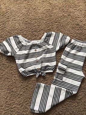 Striped Knit Kids Matching Sweat Set - White & Black